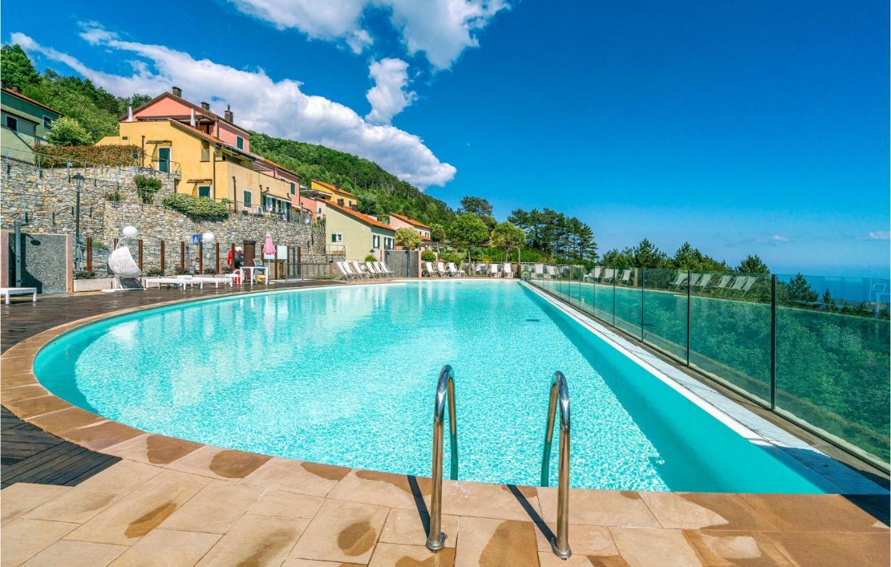 Gorgeous Home In Magliolo-Finale Ligure Экстерьер фото