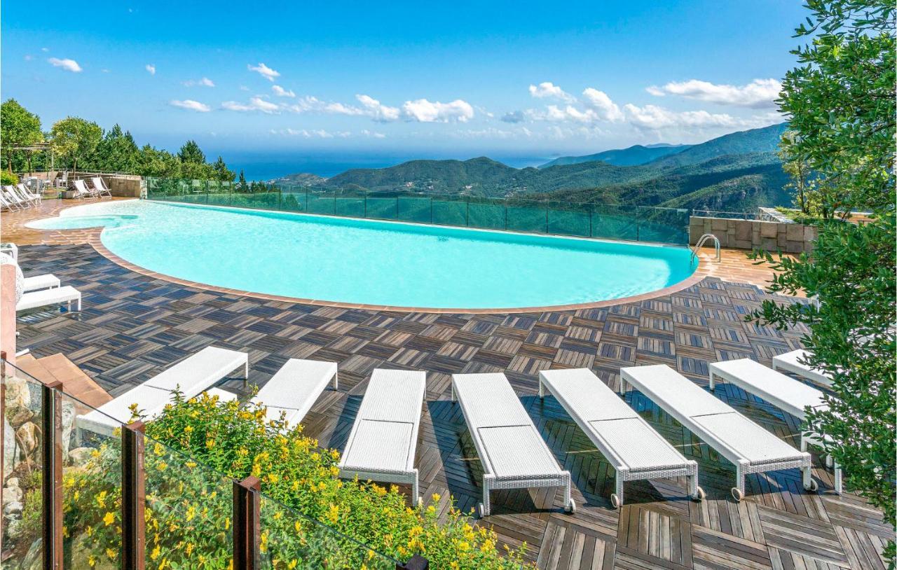 Gorgeous Home In Magliolo-Finale Ligure Экстерьер фото